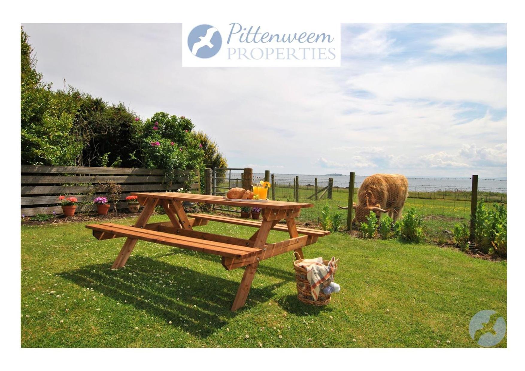 Clover Cottage Countryside Retreat With Sea Views Крейл Экстерьер фото
